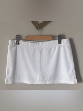 Women’s Juicy Couture x Forever 21 Rhinestone White Stretch Terry Cloth Skorts